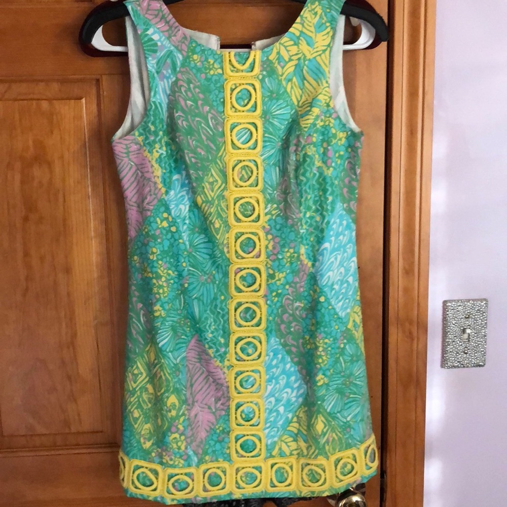 Lilly Pulitzer shift dress